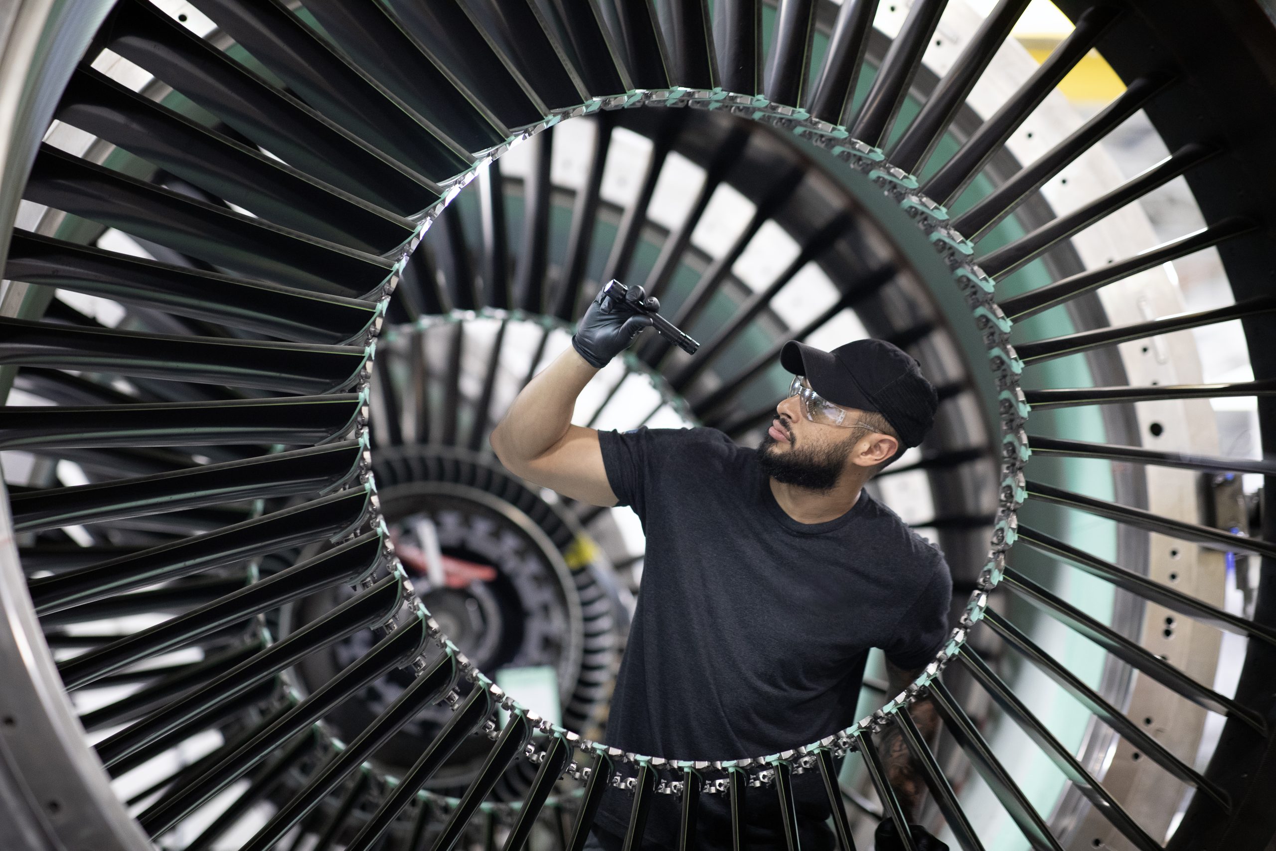 RTX’s Pratt & Whitney Adds Sanad Group to the GTF MRO Network